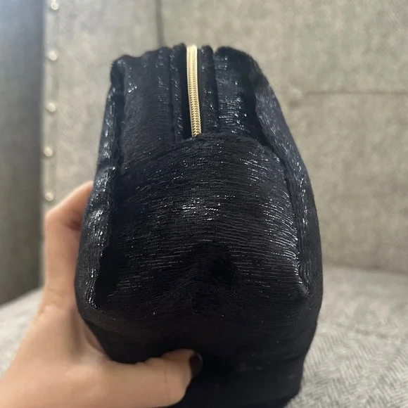 Dior Black Velvet Cosmetic Pouch with Gold Logo - Picture 6 of 9